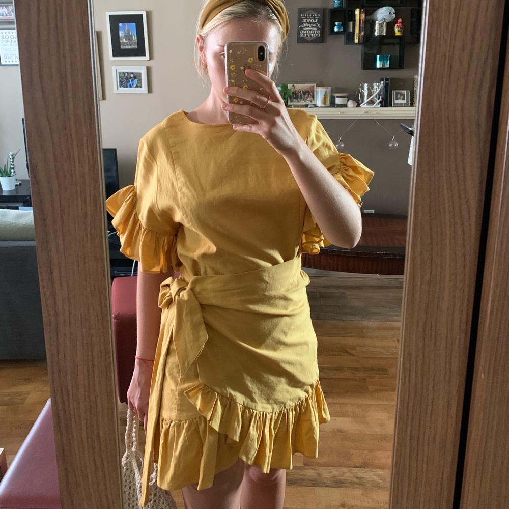 Sunflower dress - Picture 3 of 5